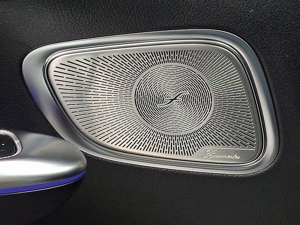 Thumbnail: 2025 Mercedes-Benz GLC - 17