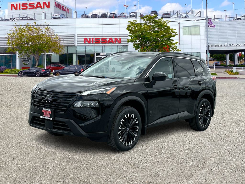 2026 Nissan Rogue Dark Armor