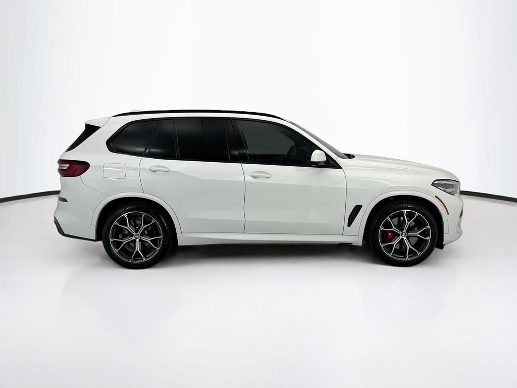 Thumbnail: 2021 BMW X5 - 4