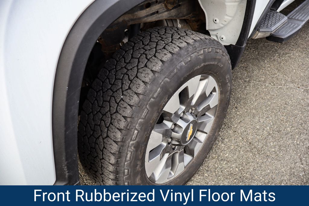 ChevroletSilverado 2500HD40