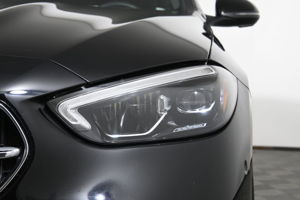 Thumbnail: 2025 Mercedes-Benz C-Class - 10