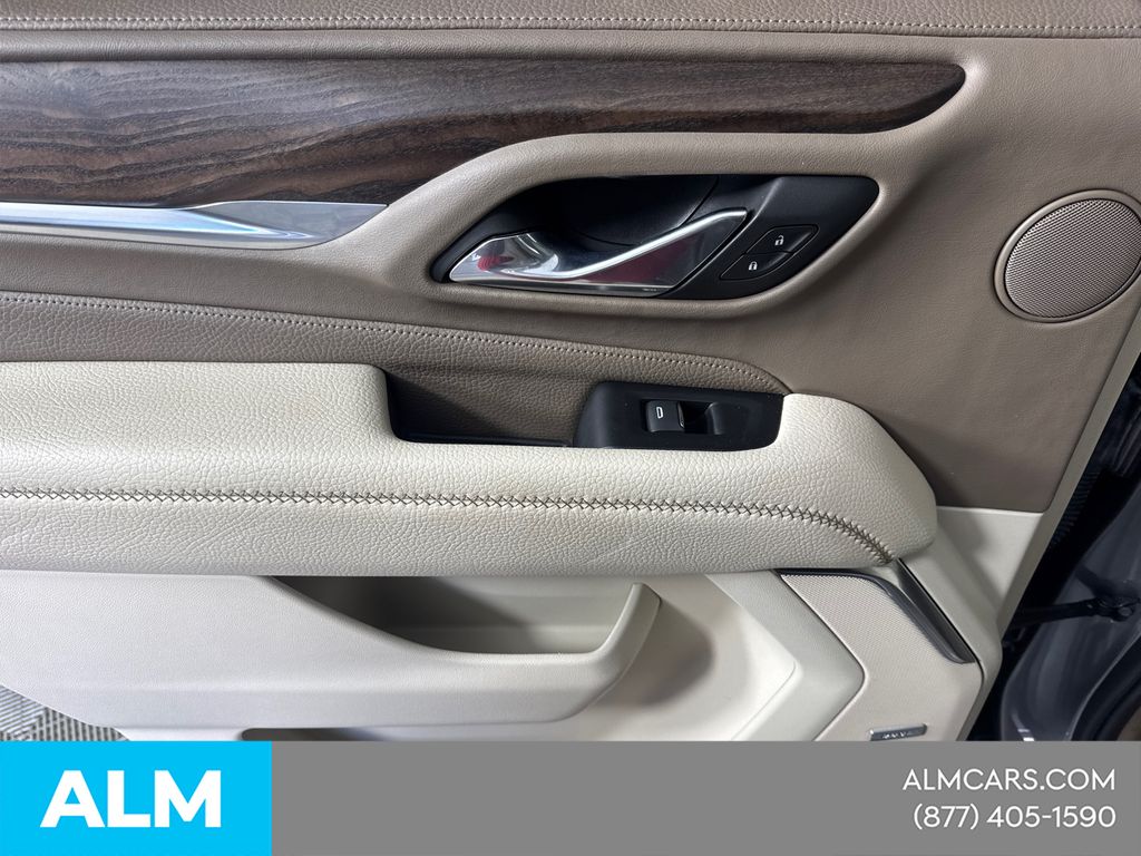 Used 2023 Silver GMC Denali image 25