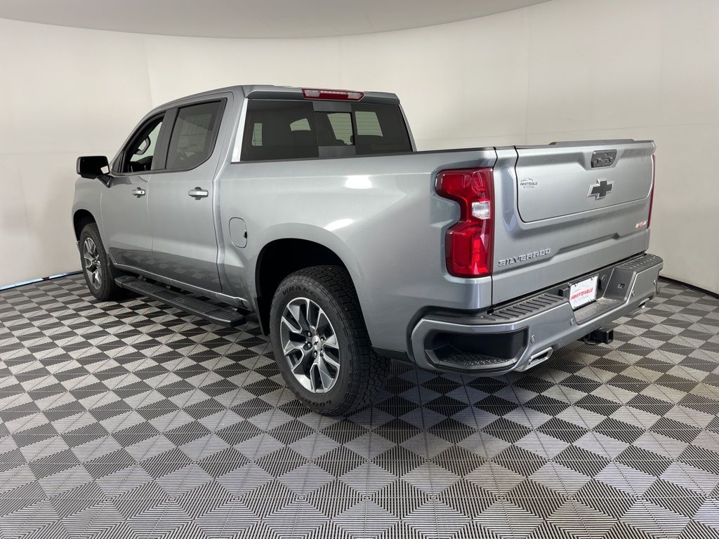 Thumbnail: 2025 Chevrolet Silverado 1500 - 3