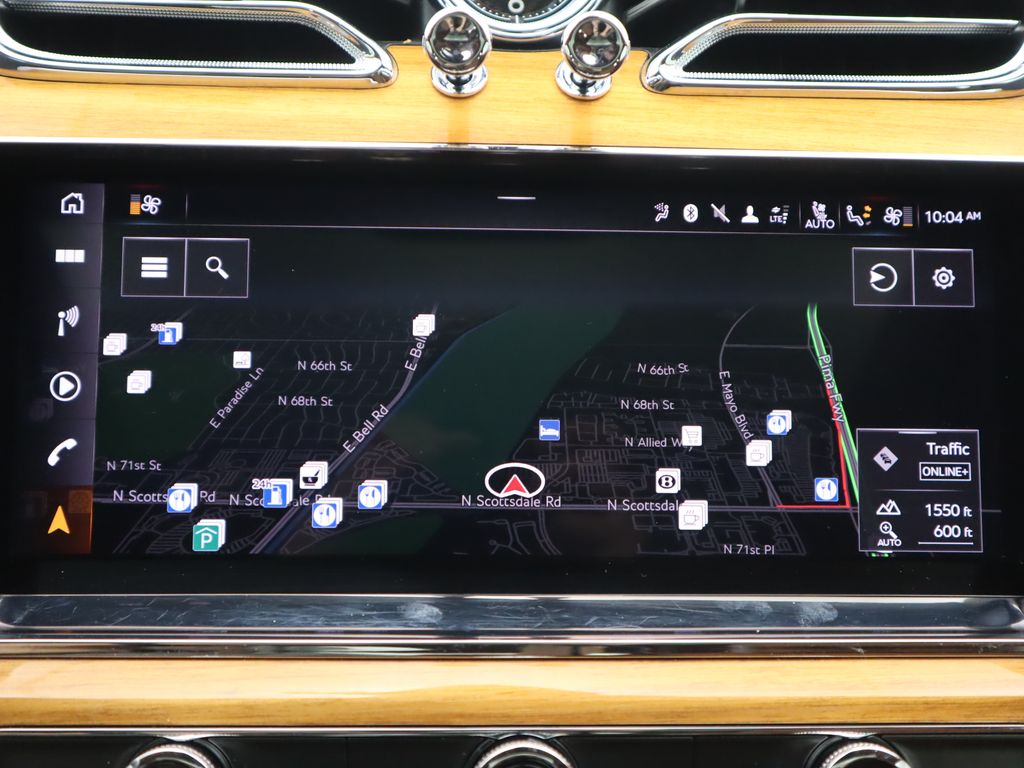 2021 Bentley Bentayga  15