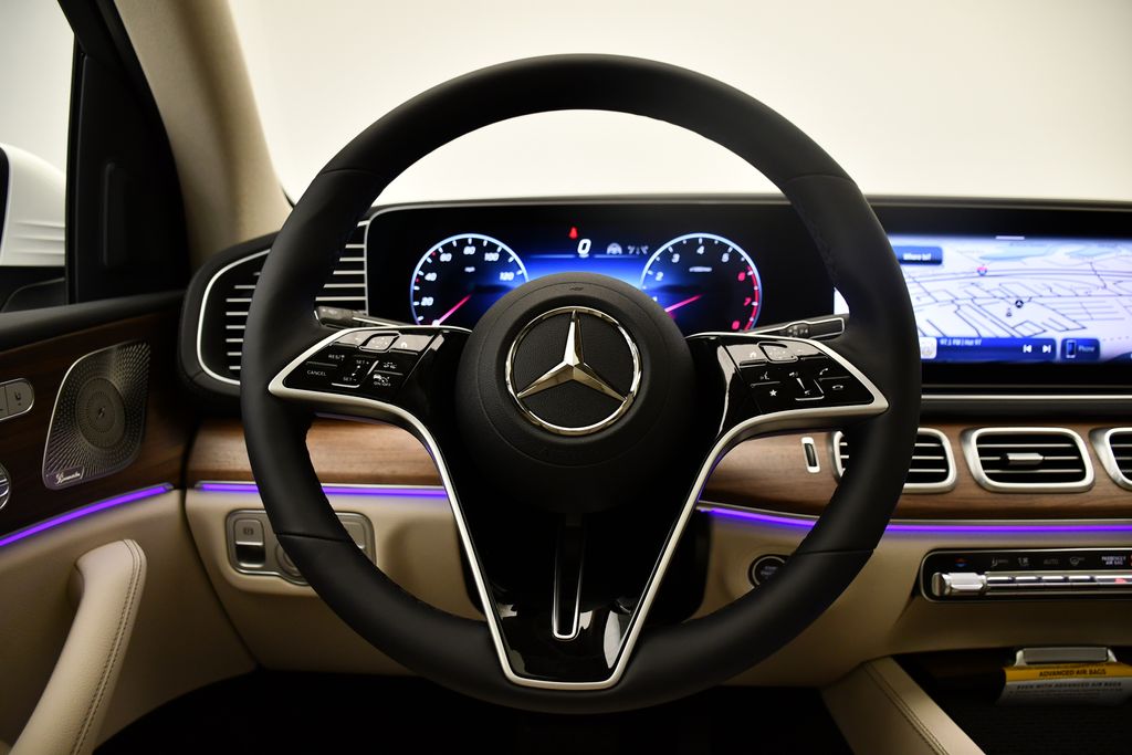 Thumbnail: 2025 Mercedes-Benz GLS - 22