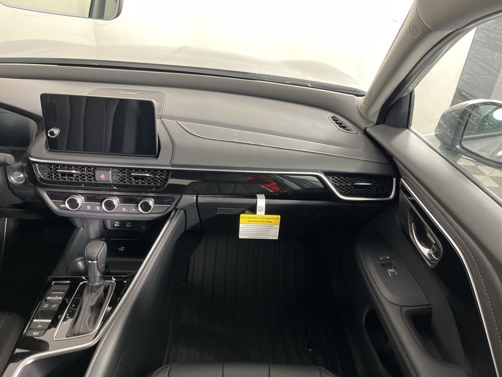 Thumbnail: 2025 Acura ADX - 20