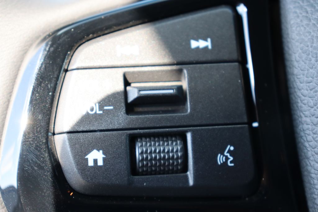 Thumbnail: 2026 Honda Odyssey - 31