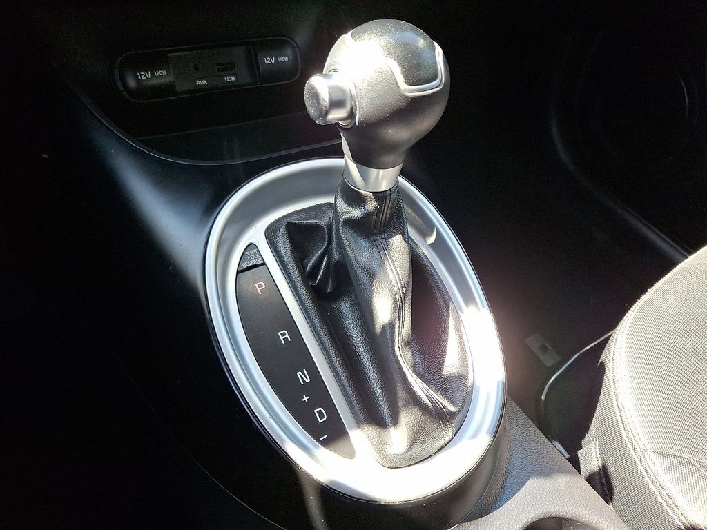 2015 Kia Soul Base 14