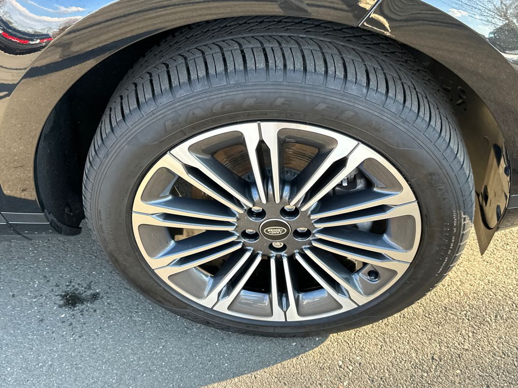 used 2024 Land Rover Range Rover Evoque car, priced at $38,966