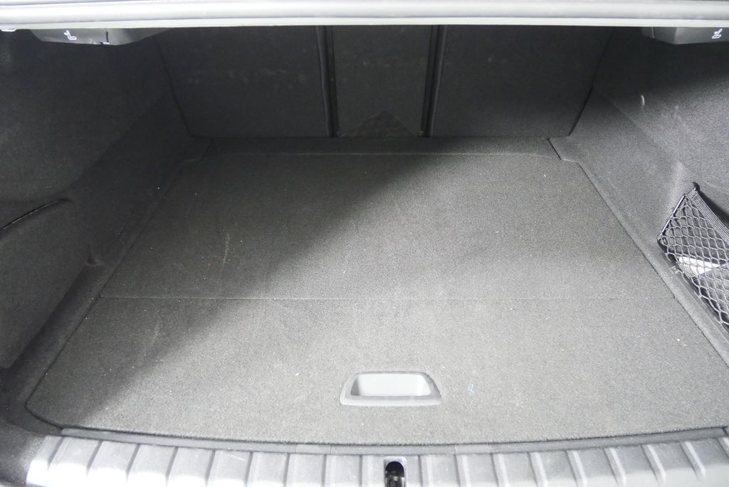 Thumbnail: 2024 BMW 2 Series - 16