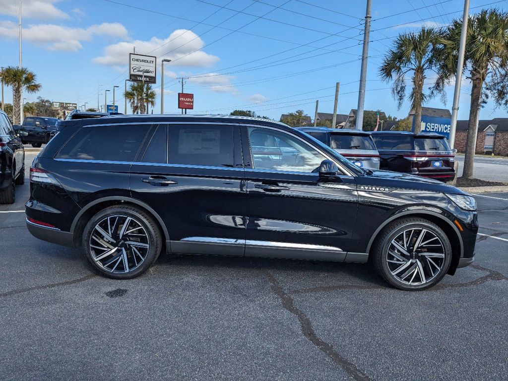 2025 Lincoln Aviator Reserve