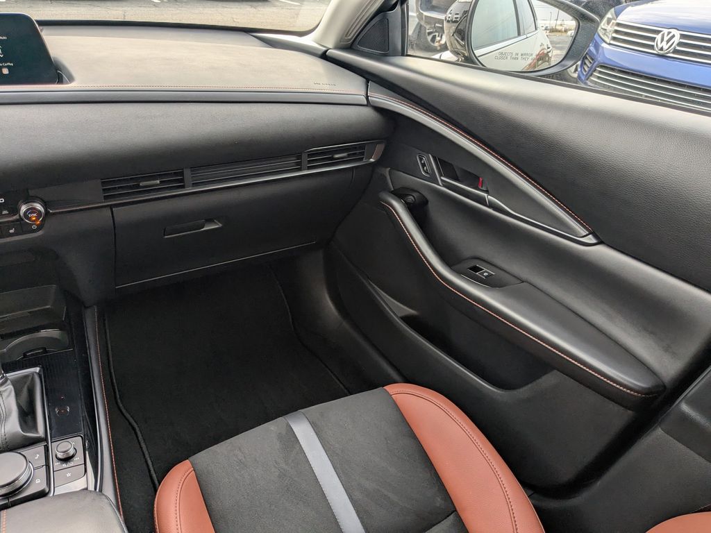 2025 Mazda CX-30 2.5 Carbon Turbo