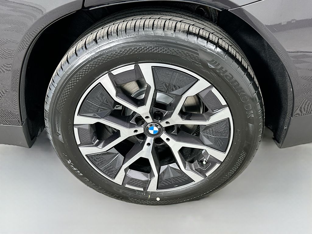 Thumbnail: 2026 BMW X3 - 23