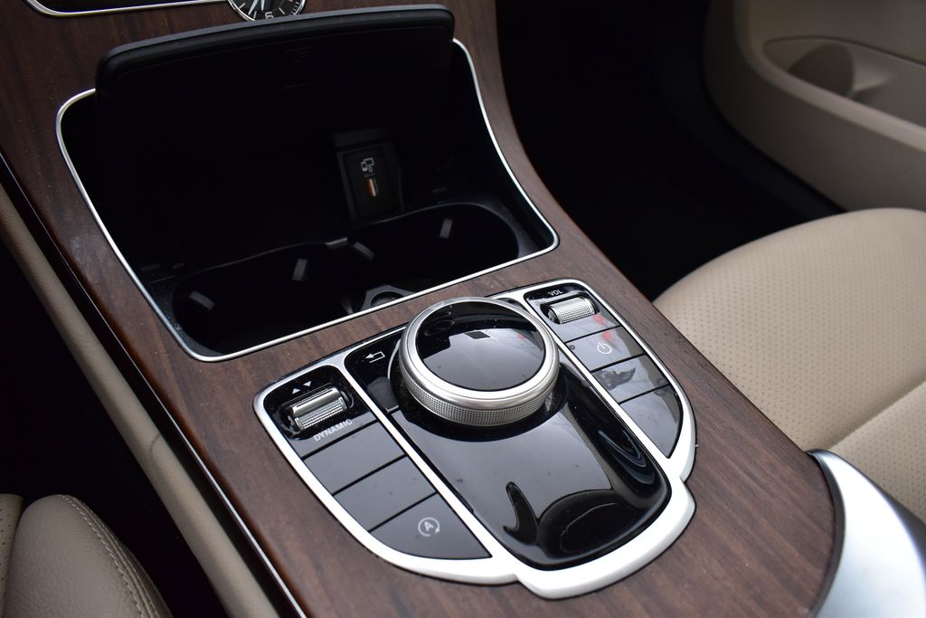 Thumbnail: 2019 Mercedes-Benz C-Class - 22