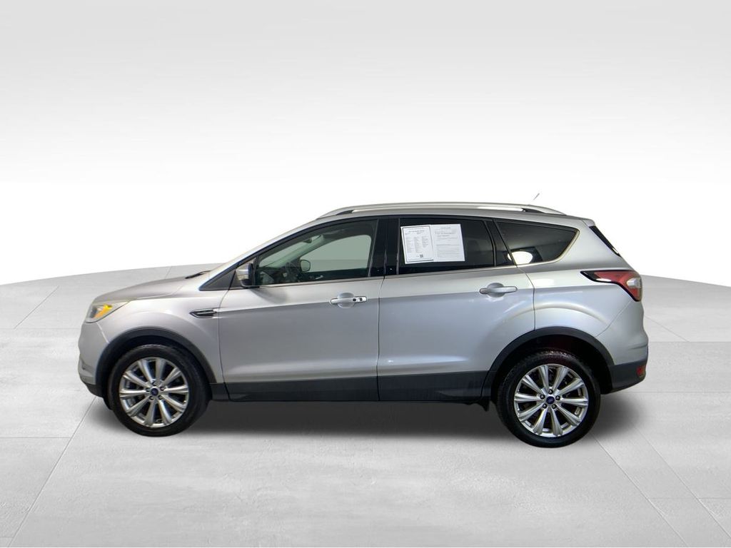 2017 Ford Escape Titanium 11