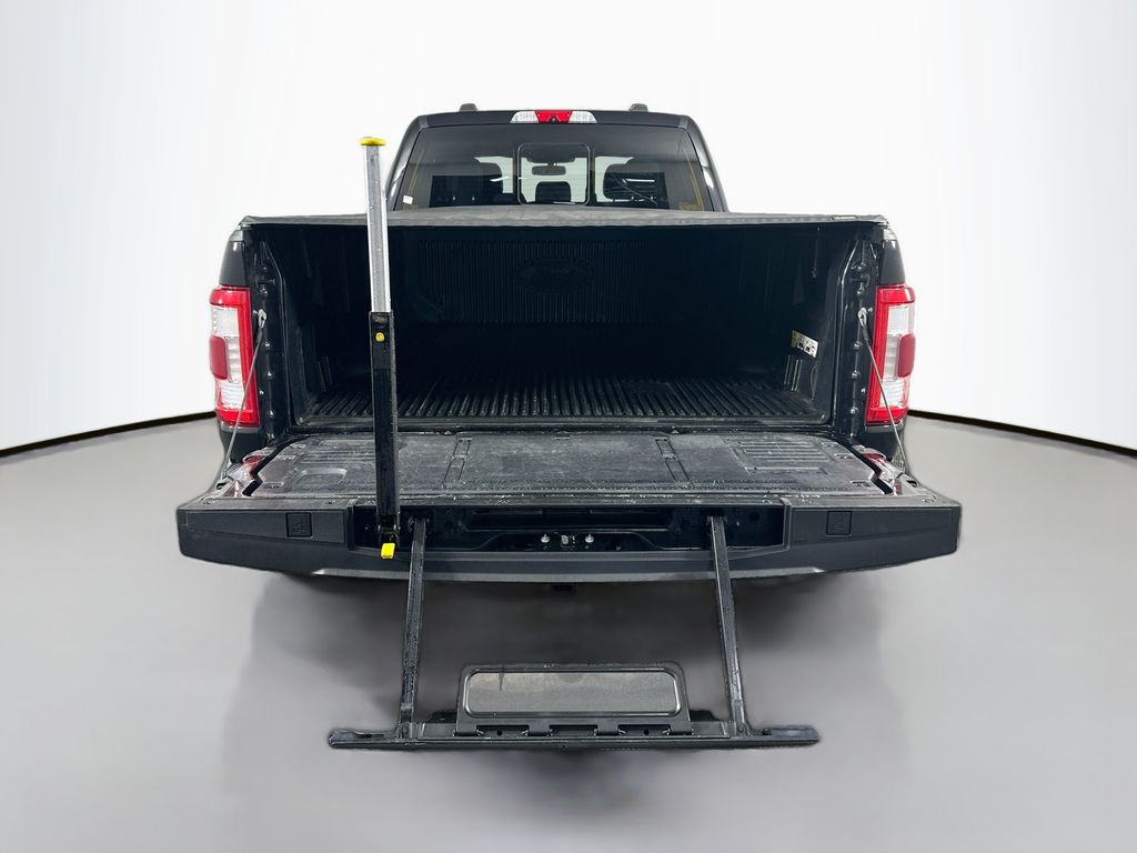 Used 2021 Black Ford Platinum image 30