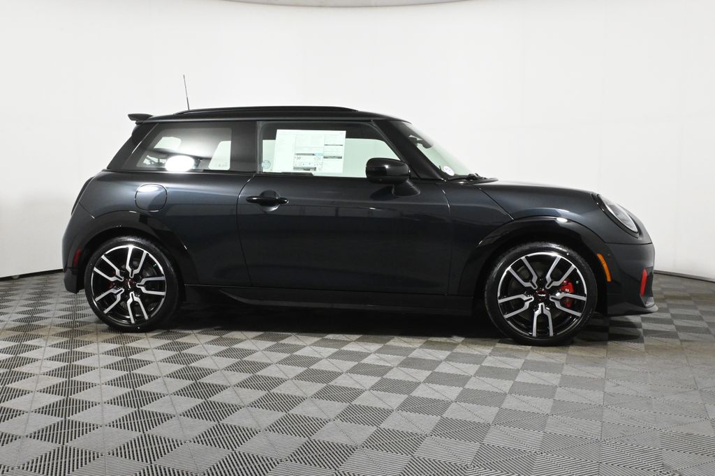 2025 MINI Cooper Hardtop  8