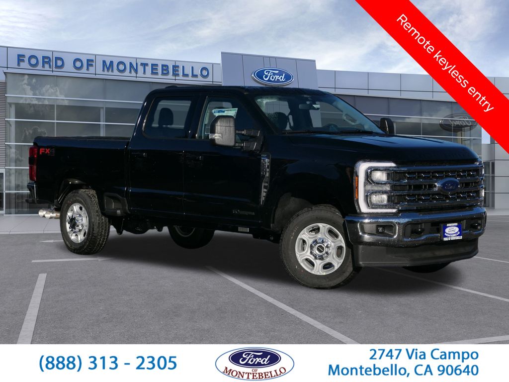 Agate Black Metallic 2026 Ford F-250 Super Duty Pickup Truck Four-Wheel Drive Automatic