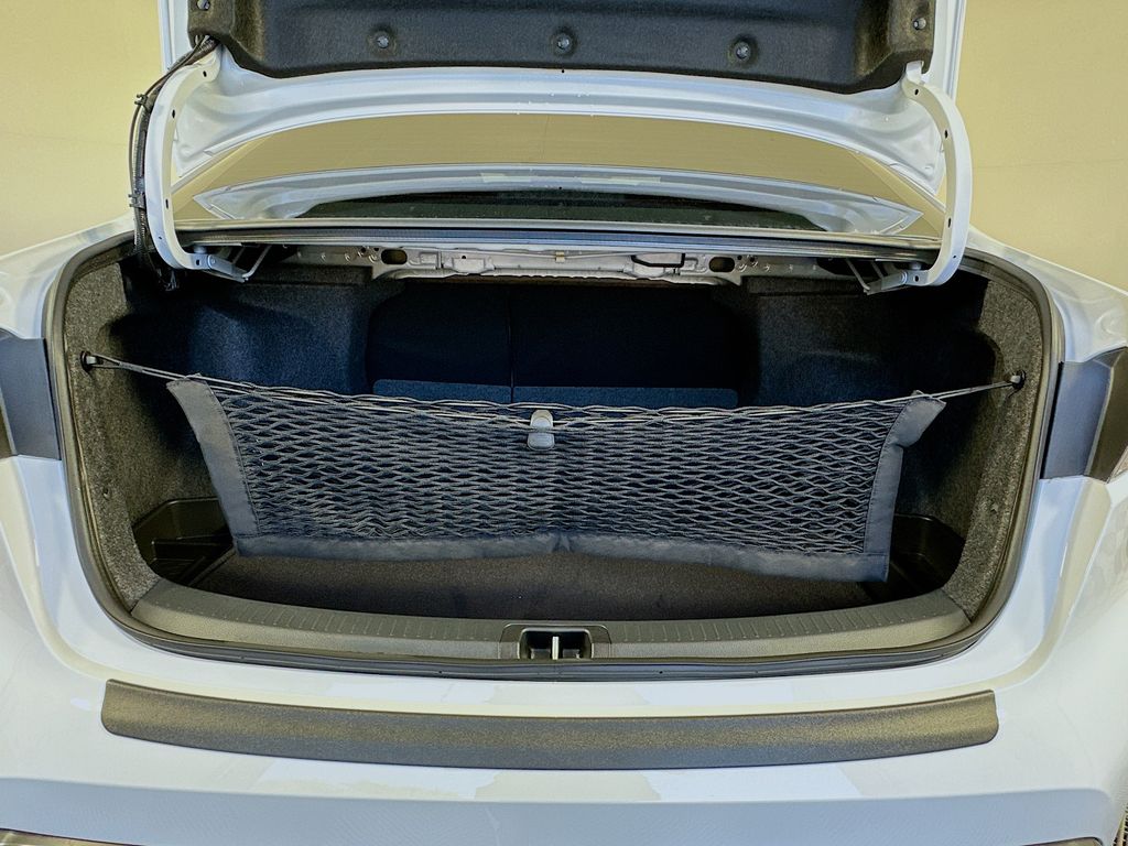 Thumbnail: 2025 Toyota Corolla - 24