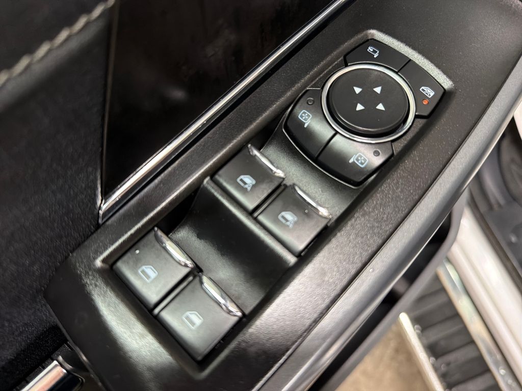 Certified Used 2022 White Ford Lariat image 17