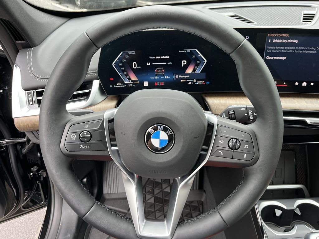 2025 BMW X1 xDrive28i 14