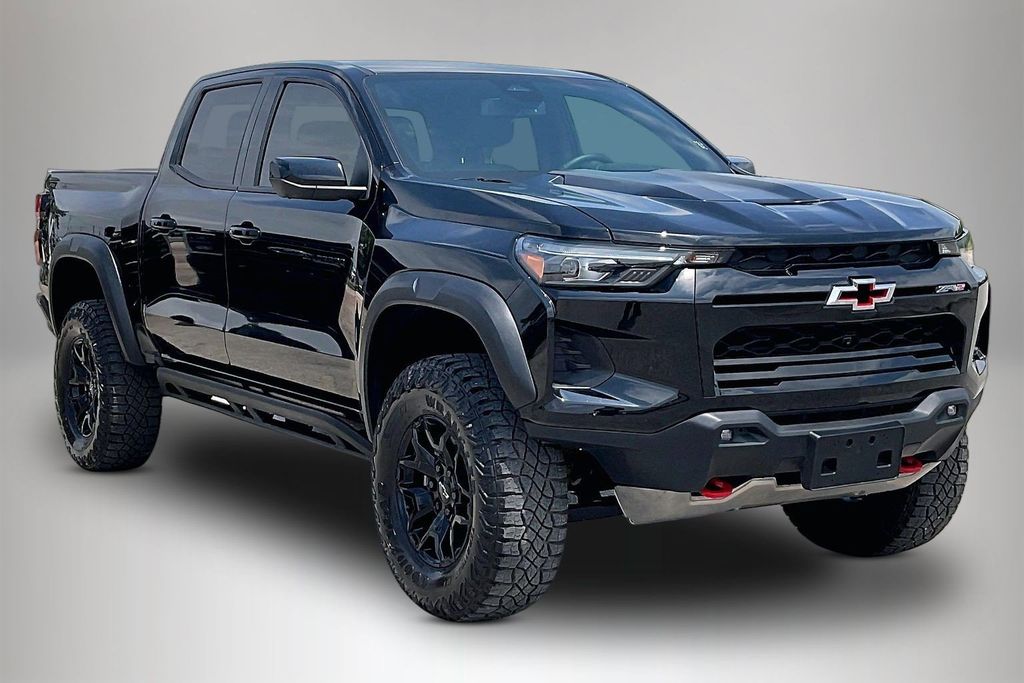 Used 2025 Chevrolet Colorado ZR2 4D Crew Cab