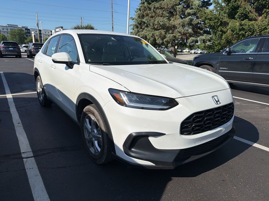 Thumbnail: 2023 Honda HR-V - 4