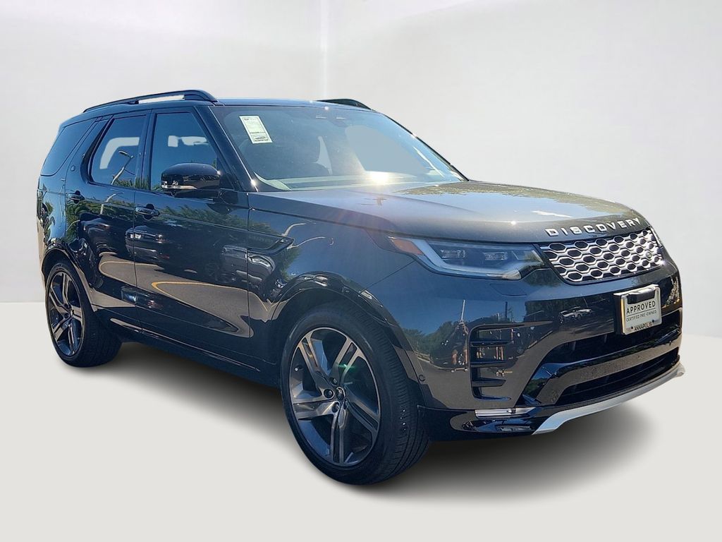Thumbnail: 2026 Land Rover Discovery - 3
