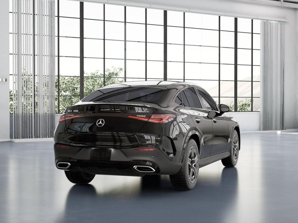 2025 Mercedes-Benz GLC 300 23