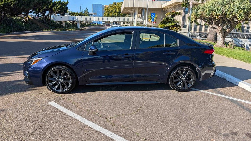 Used 2025 Toyota Corolla Hybrid SE 4D Sedan