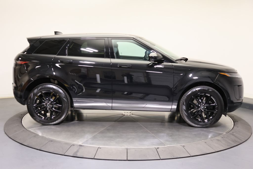 Thumbnail: 2026 Land Rover Range Rover Evoque - 6