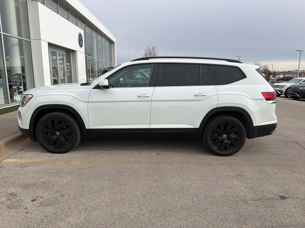 2024 Volkswagen Atlas SE 4Motion AWD with Technology