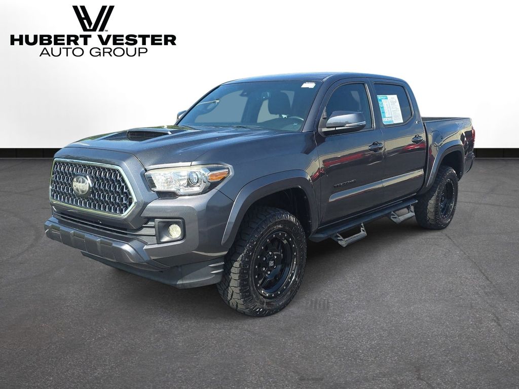 Used 2018 Toyota Tacoma Truck