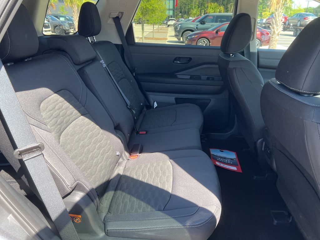 2025 Gun Metallic Nissan Pathfinder S FWD SUV
