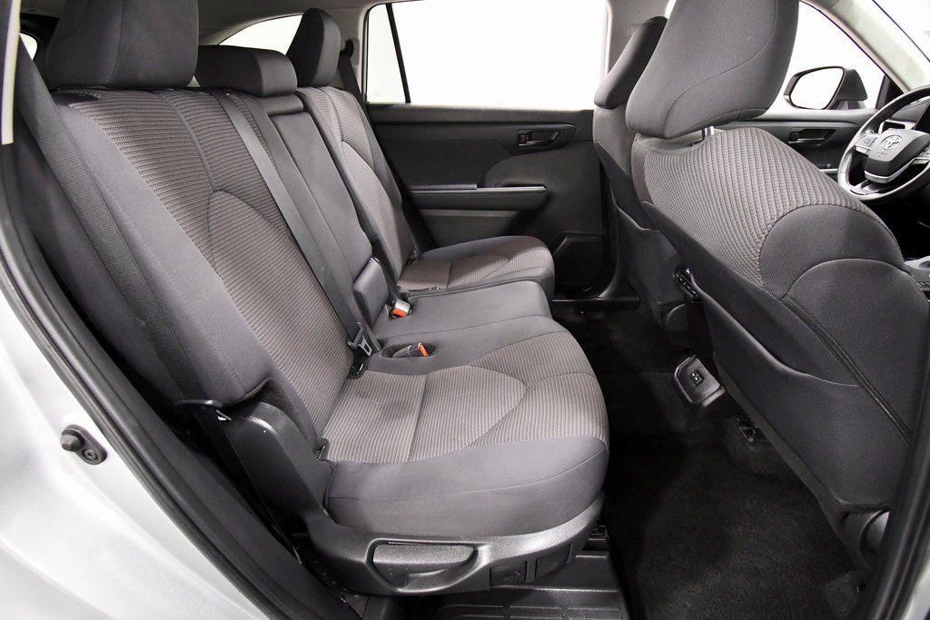 Used 2024 Toyota Highlander SUV