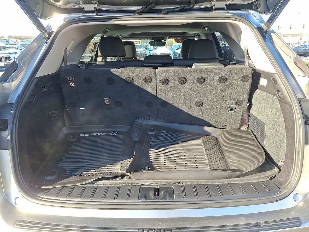 Thumbnail: 2020 Lexus RX - 29