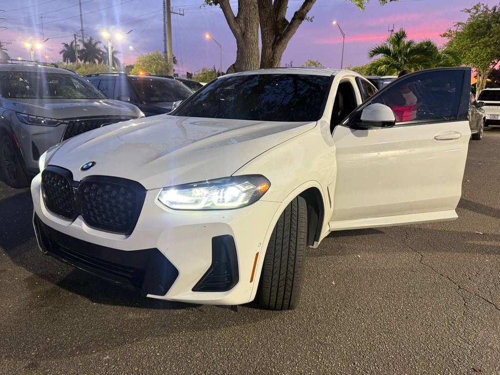 Alpine White 2022 BMW X4 SUV / Crossover All-Wheel Drive 8-Speed Automatic