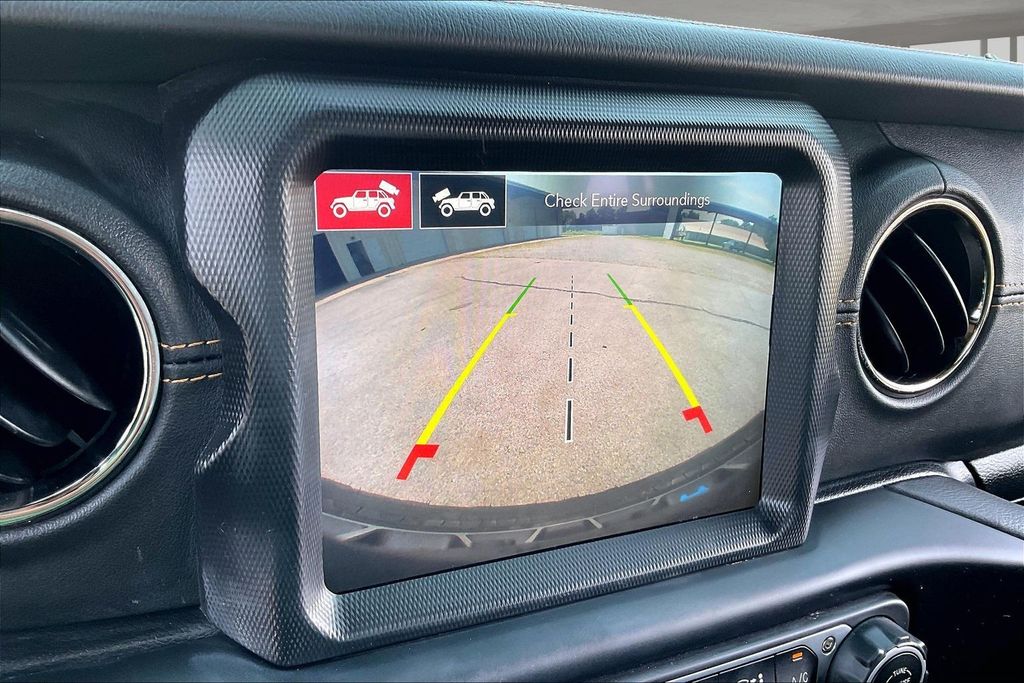 Used 2023 Jeep Wrangler SUV