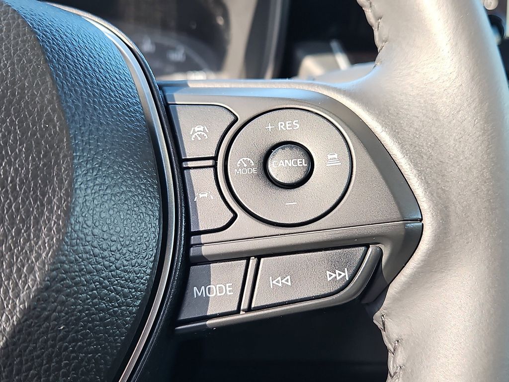 Thumbnail: 2024 Toyota Corolla - 23