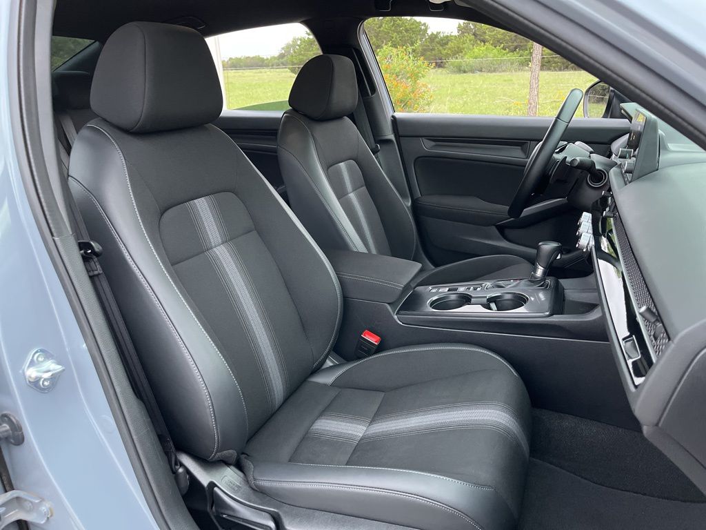 2022 Honda Civic Sport 28