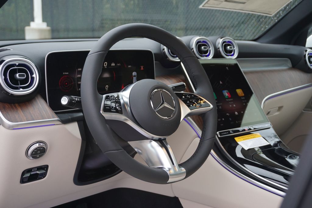 Thumbnail: 2026 Mercedes-Benz GLC - 25