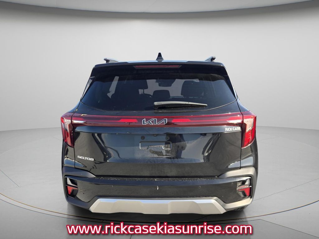 2025 Kia Seltos - $22,900