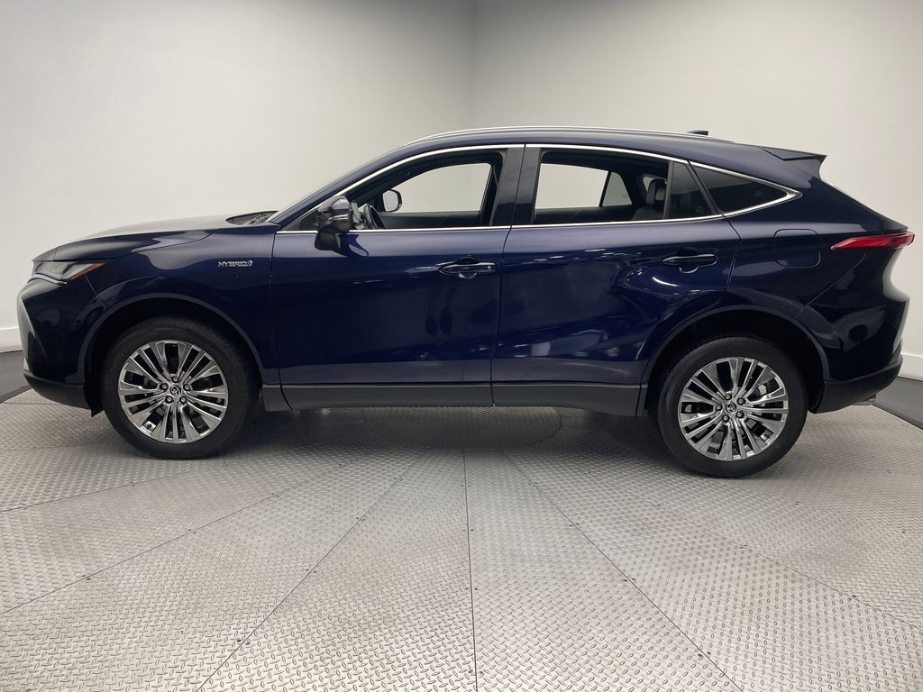 2021 Toyota Venza XLE 8