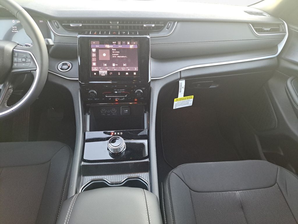 New Car 2025 Jeep Grand Cherokee  Laredo X For Sale Under $40,000 In Austin, Texas