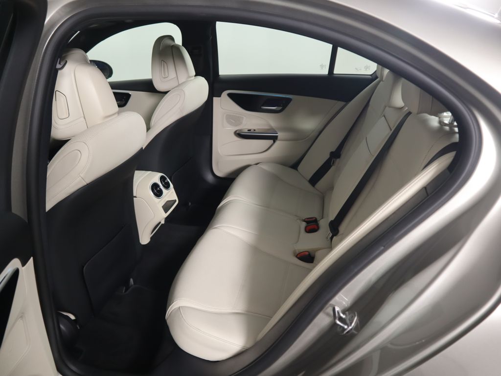 Thumbnail: 2022 Mercedes-Benz C-Class - 22