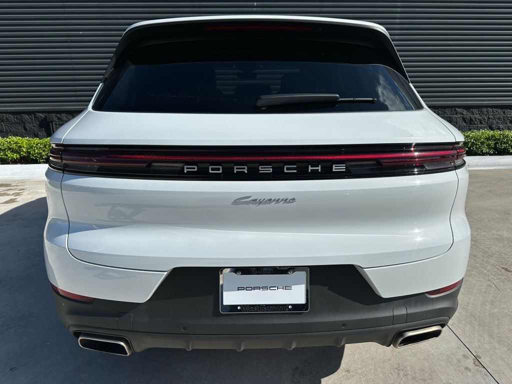 Thumbnail: 2025 Porsche Cayenne - 11
