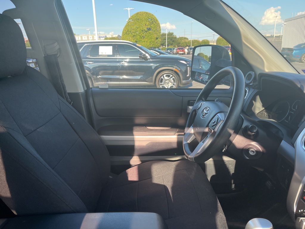 Thumbnail: 2019 Toyota Tundra - 4