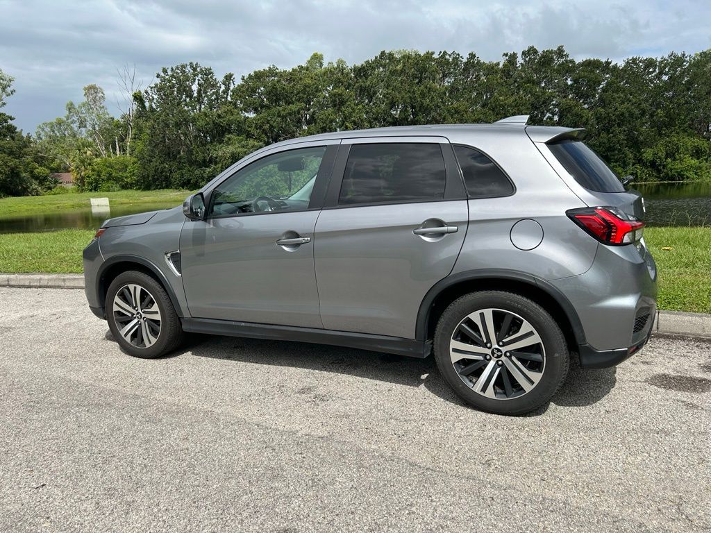 Thumbnail: 2021 Mitsubishi Outlander Sport - 3