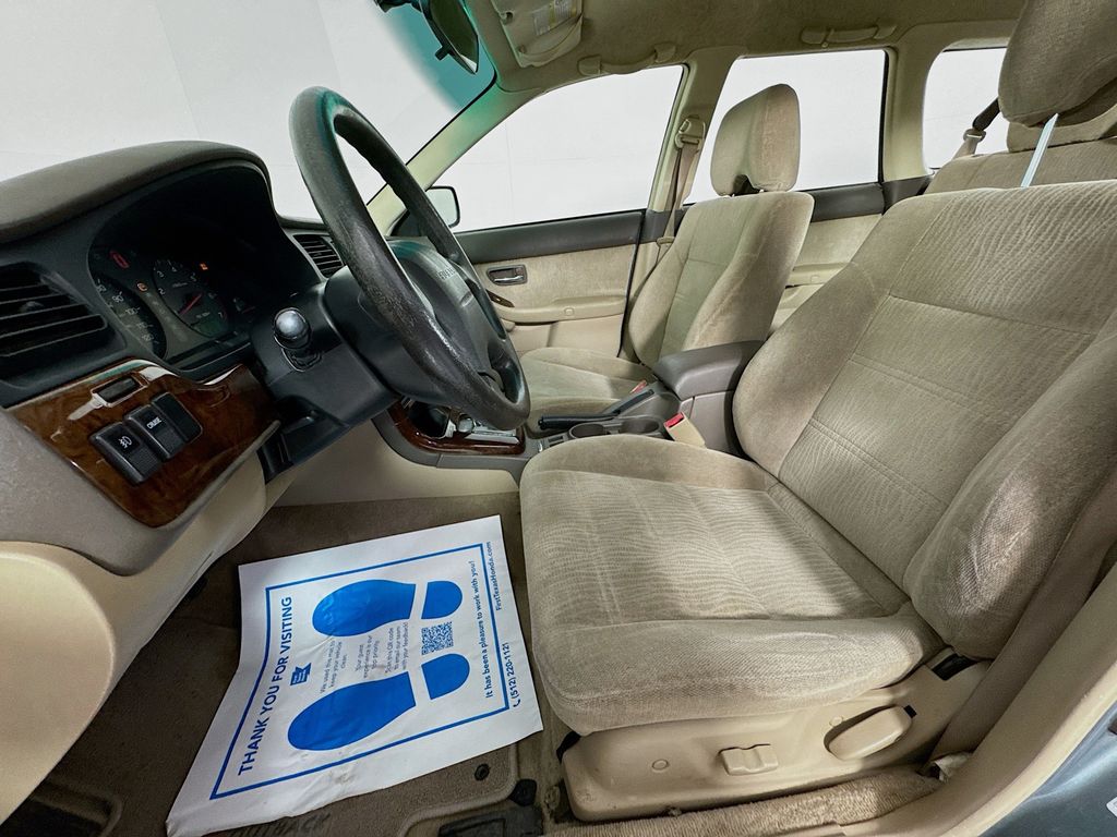 Used Car 2002 Subaru Outback  2.5 For Sale Under $10,000 In Austin, Texas