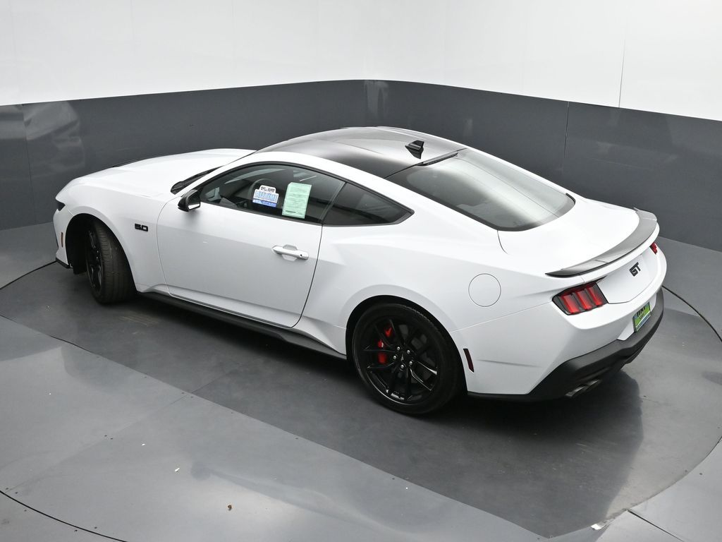 2025 Ford Mustang GT Premium Fastback